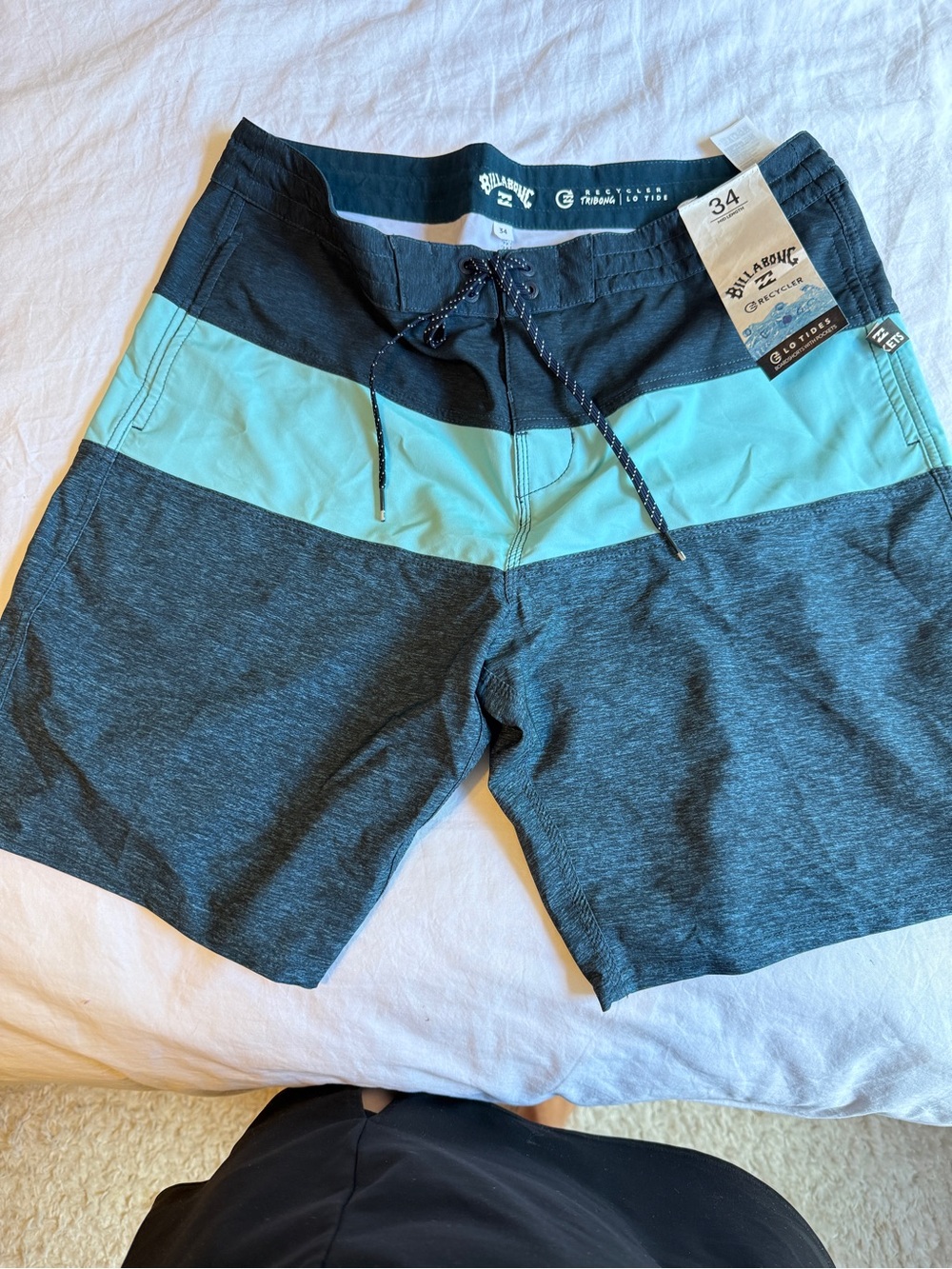 Billabong Men’s Teal and Charcoal Colorblock Board Shorts